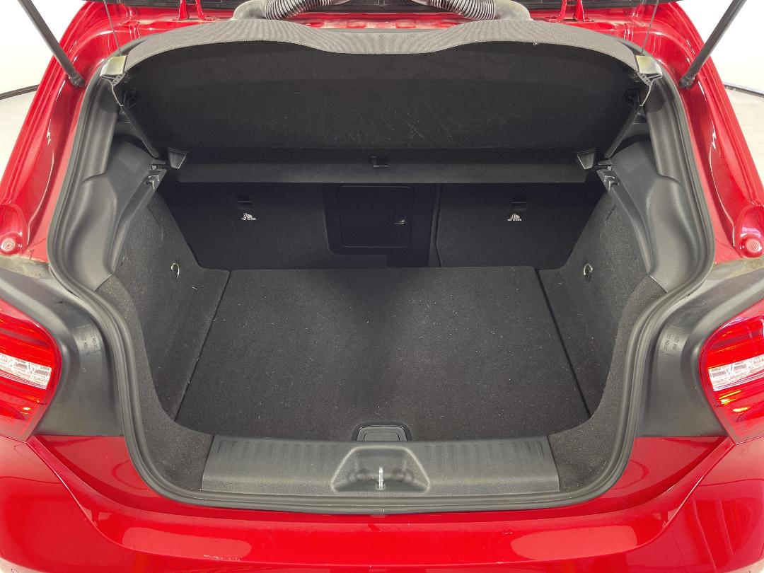 Photo '14' of Mercedes-Benz A180 Photo '14' of Mercedes-Benz A180