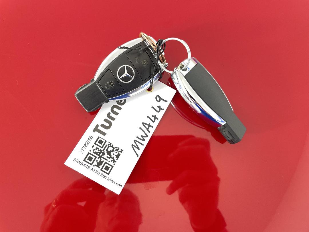 Photo '22' of Mercedes-Benz A180 Photo '22' of Mercedes-Benz A180