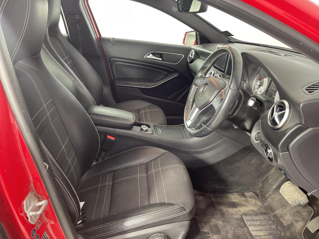 Photo '16' of Mercedes-Benz A180 Photo '16' of Mercedes-Benz A180