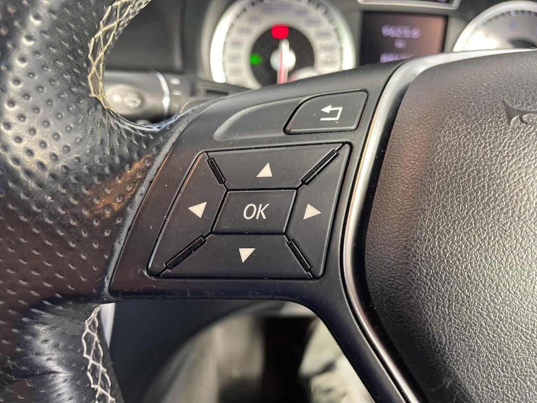 Photo '24' of Mercedes-Benz A180 Photo '24' of Mercedes-Benz A180