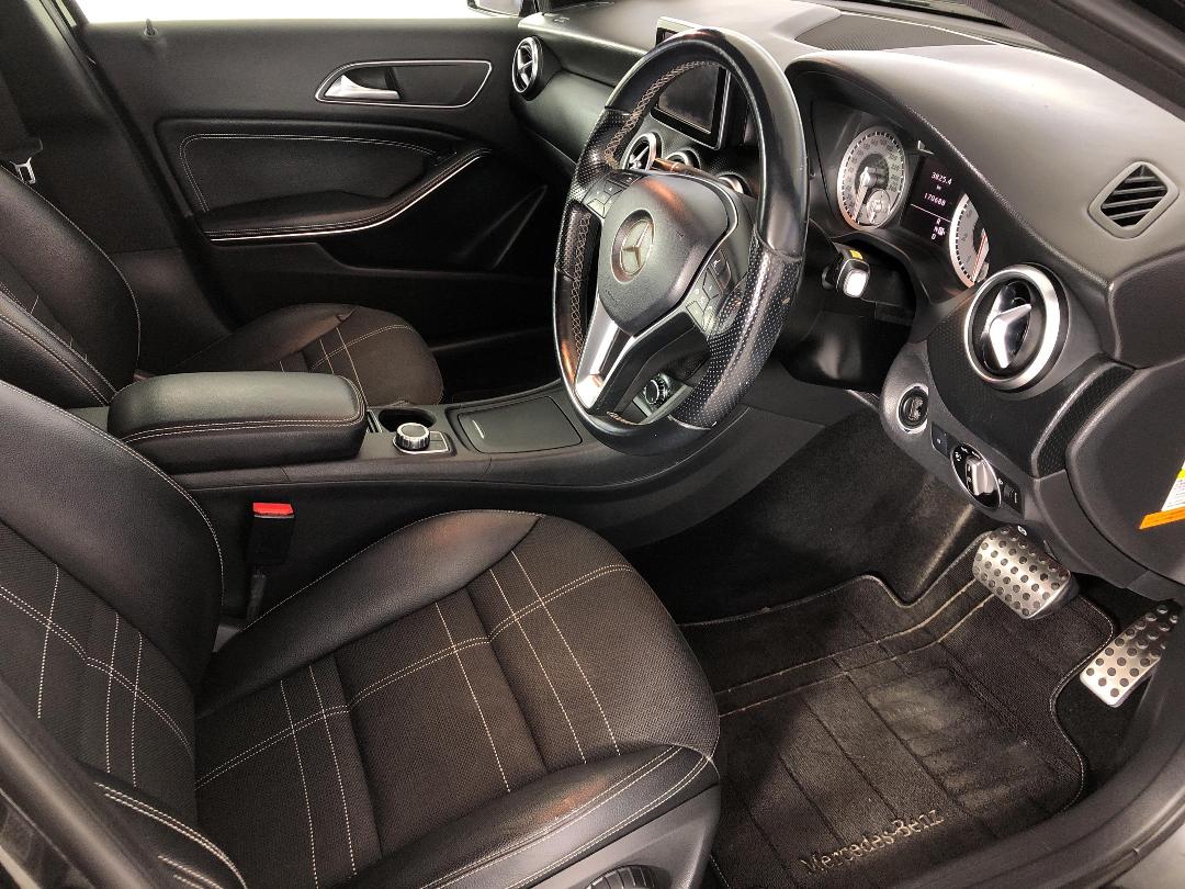 Photo '16' of Mercedes-Benz A180 Photo '16' of Mercedes-Benz A180