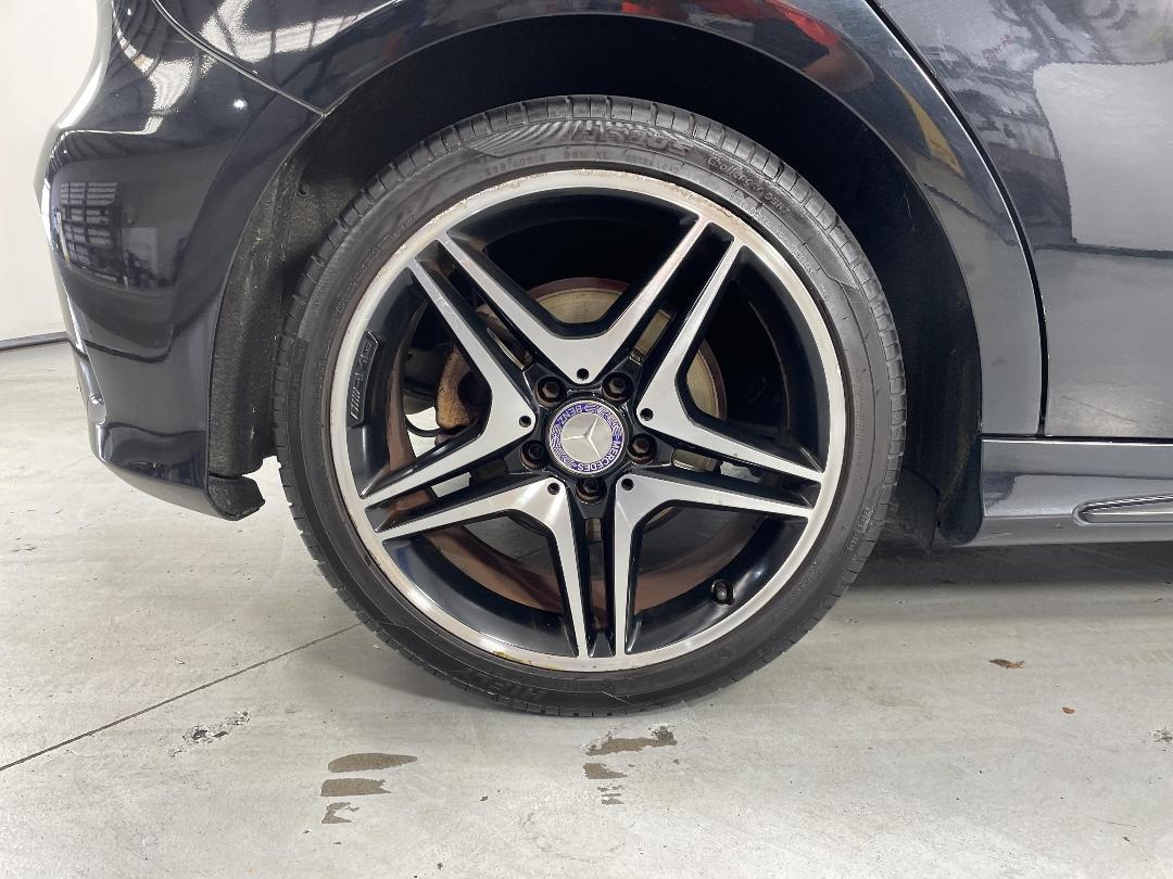 Photo '12' of Mercedes-Benz A180