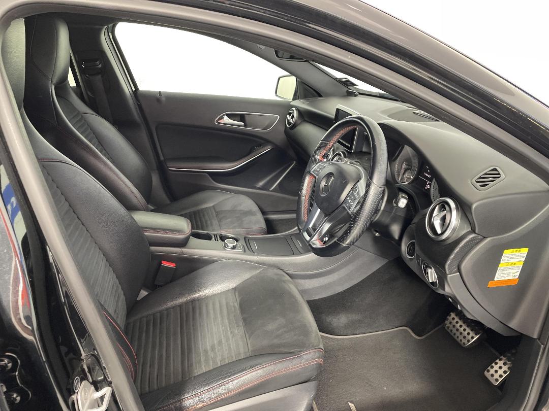 Photo '16' of Mercedes-Benz A180