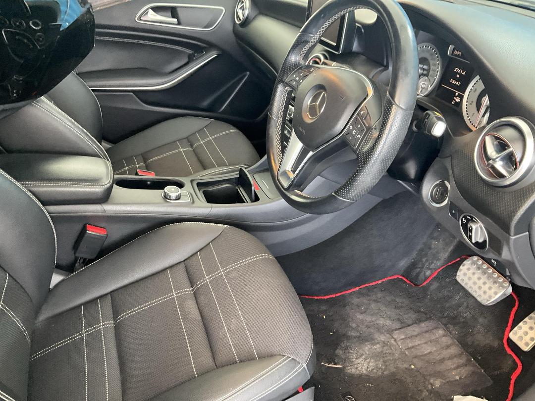 Photo '7' of Mercedes-Benz A180