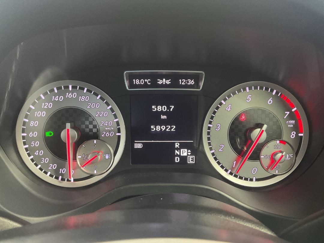 Photo '21' of Mercedes-Benz A250 Photo '21' of Mercedes-Benz A250