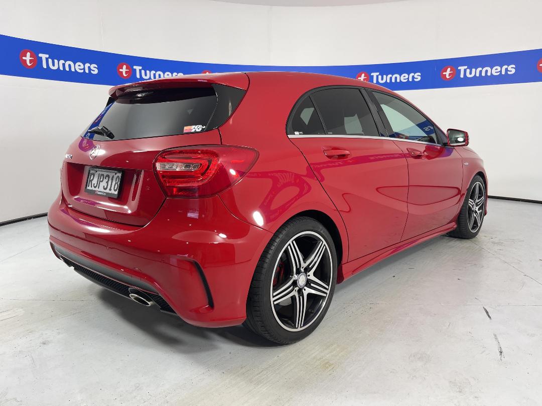 Photo '7' of Mercedes-Benz A250