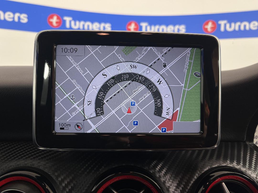 Photo '25' of Mercedes-Benz A250