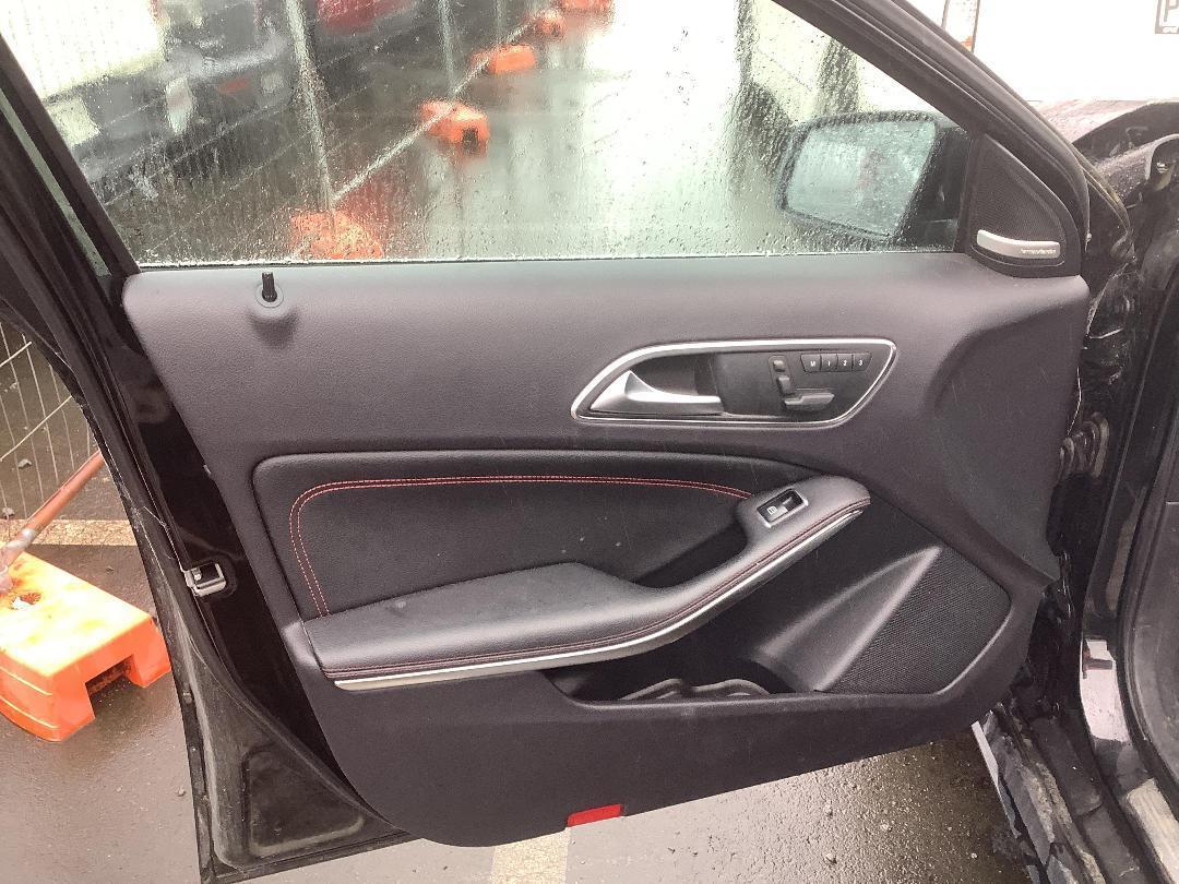 Photo '11' of Mercedes-Benz A250 2L Petrol