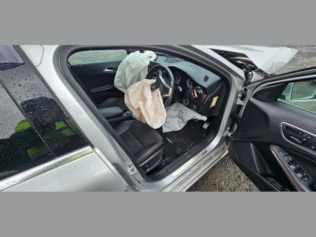 Photo '2' of Mercedes-Benz A250