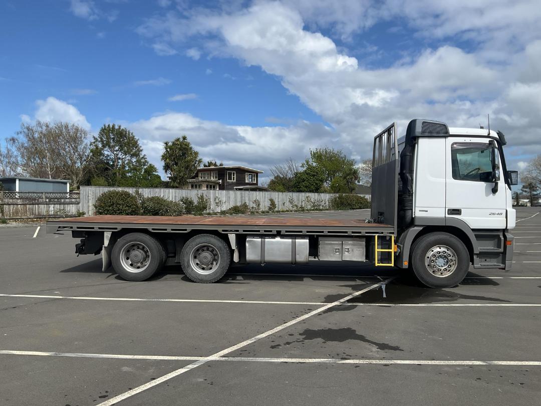 Photo '3' of Mercedes-Benz ACTROS Flat Deck