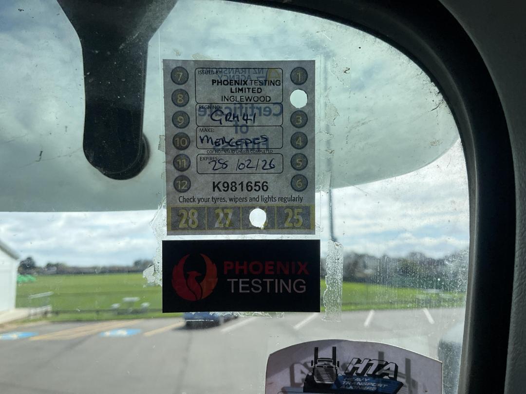 Photo '46' of Mercedes-Benz ACTROS Flat Deck