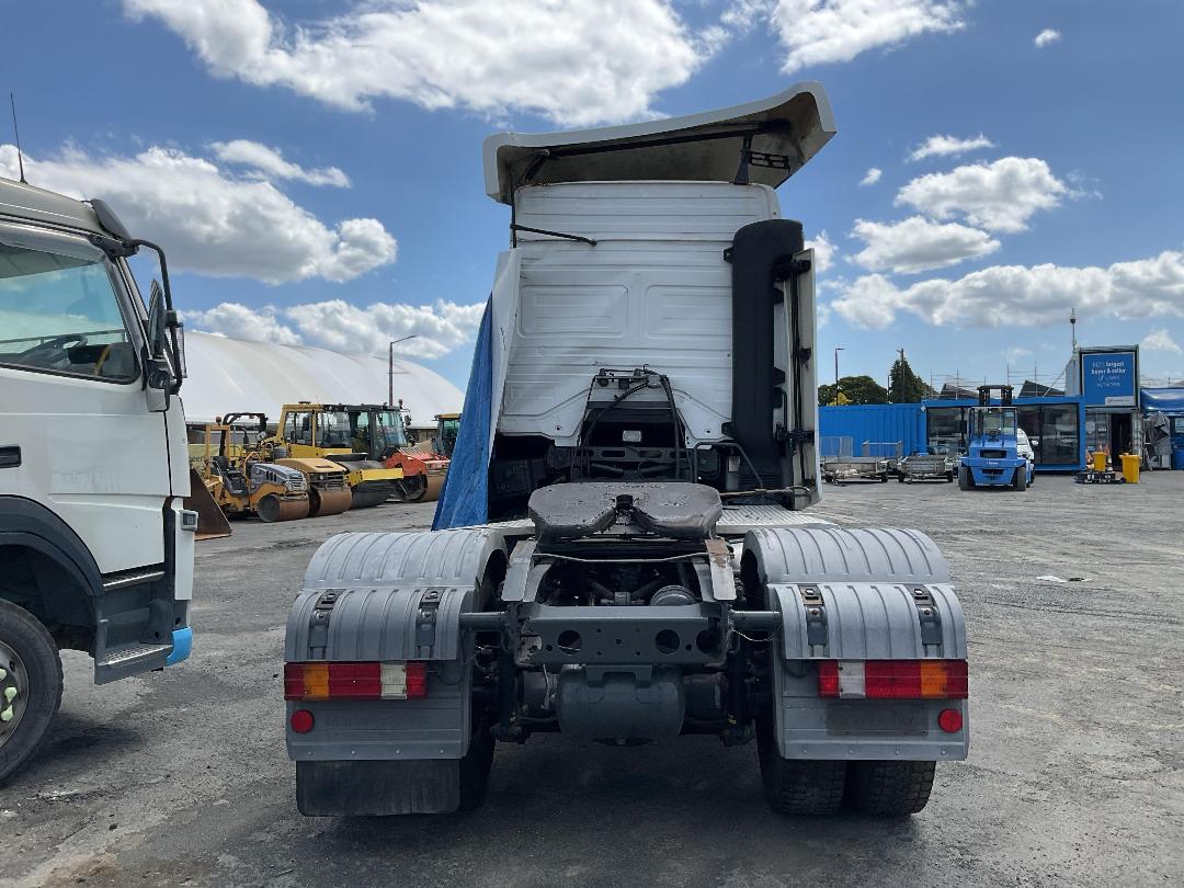 Photo '5' of Mercedes-Benz AXOR 1843 Tractor Unit