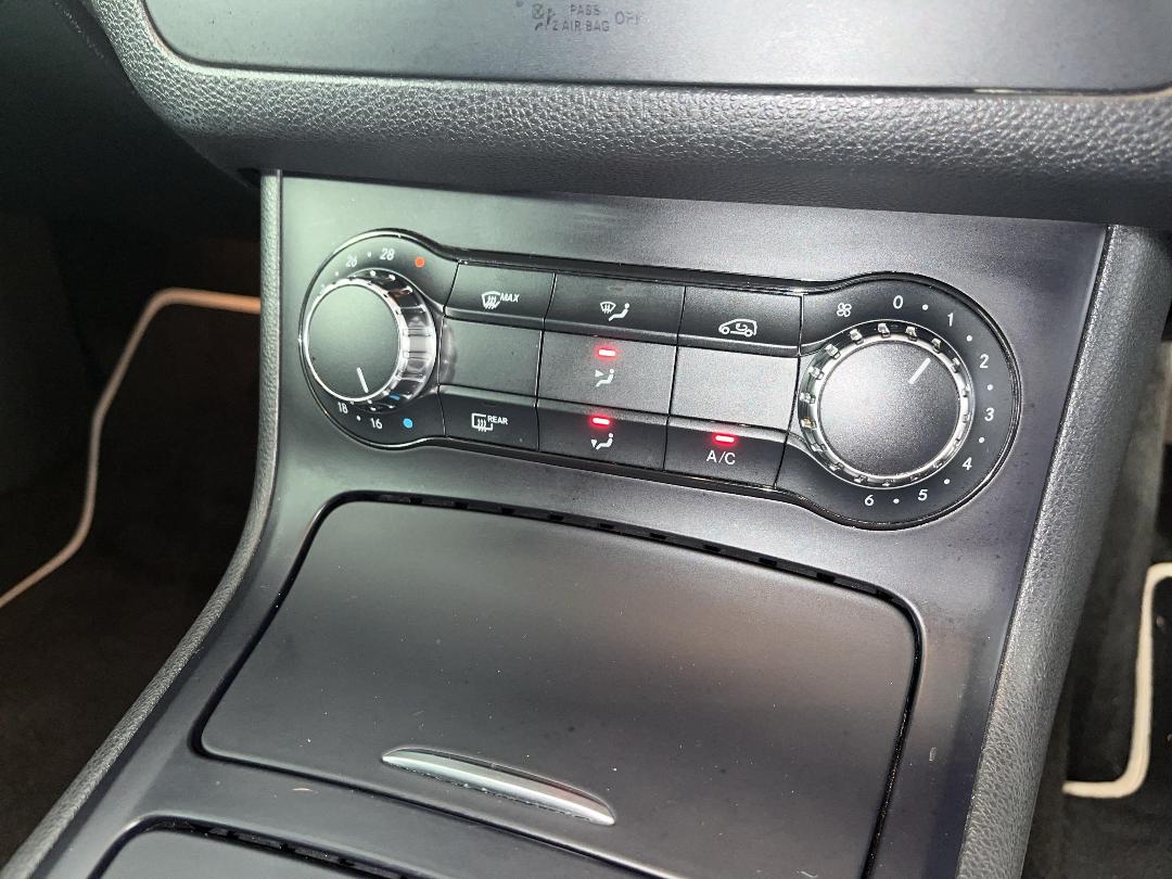 Photo '30' of Mercedes-Benz B-Class Photo '30' of Mercedes-Benz B-Class