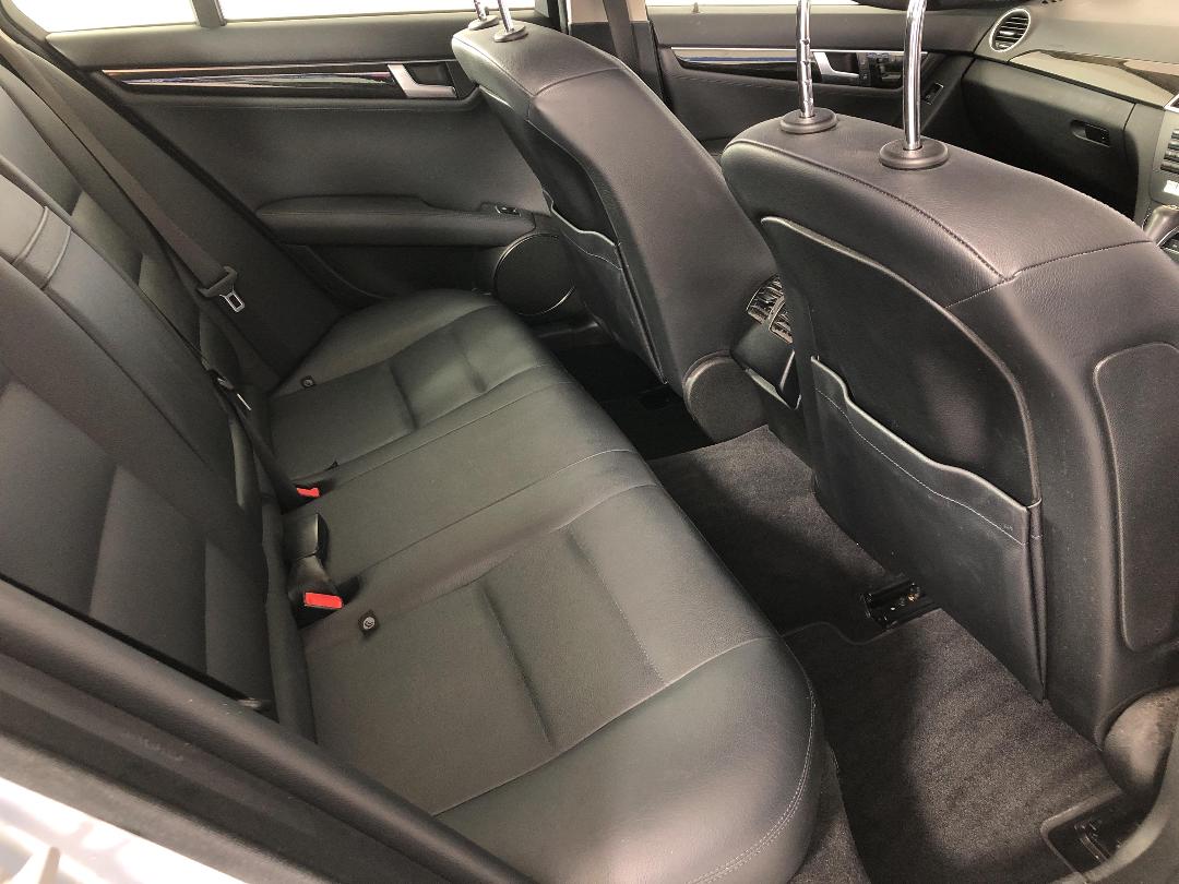 Photo '20' of Mercedes-Benz C-Class