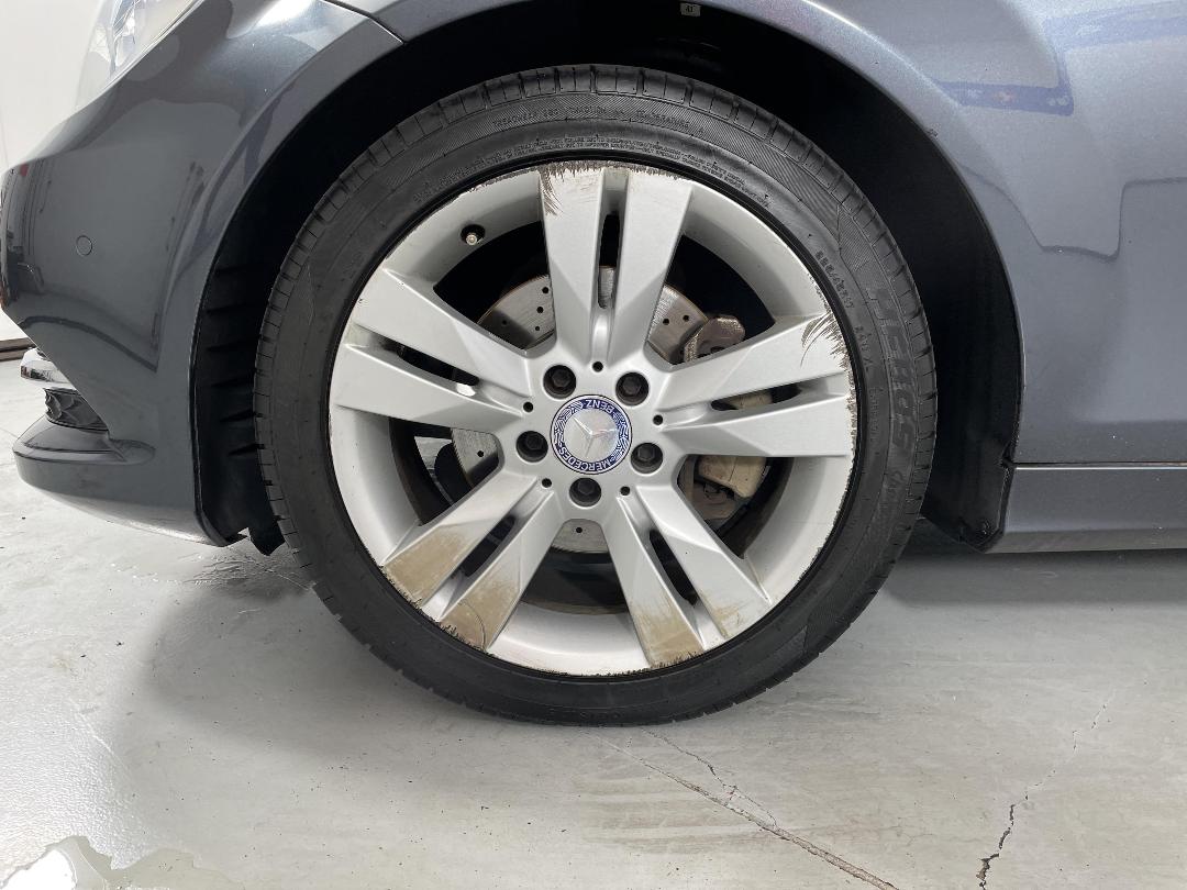 Photo '10' of Mercedes-Benz C-Class Photo '10' of Mercedes-Benz C-Class