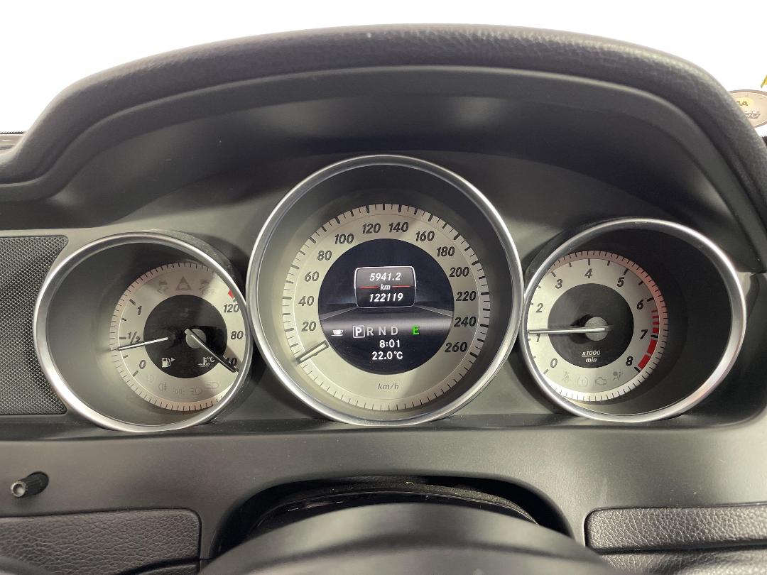 Photo '20' of Mercedes-Benz C-Class