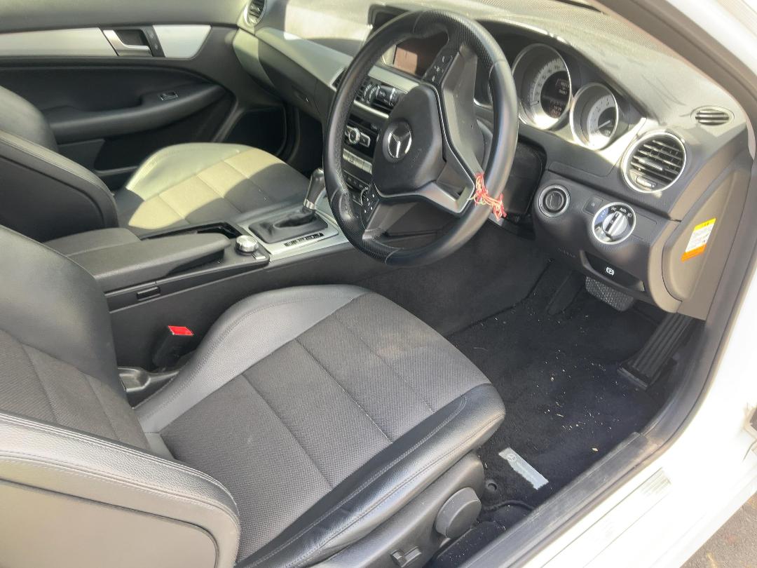 Photo '11' of Mercedes-Benz C-Class C180 Coupe