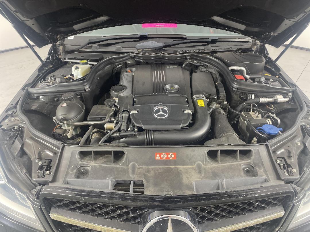 Photo '11' of Mercedes-Benz C180 Photo '11' of Mercedes-Benz C180