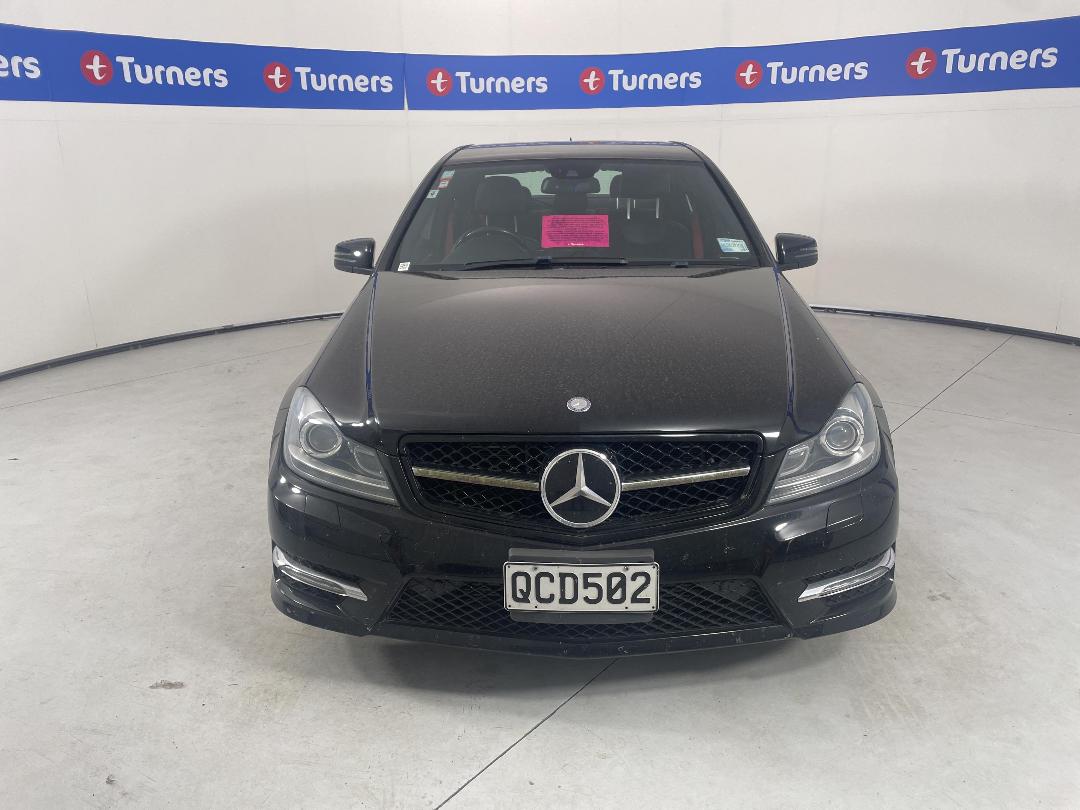 Photo '2' of Mercedes-Benz C180 Photo '2' of Mercedes-Benz C180