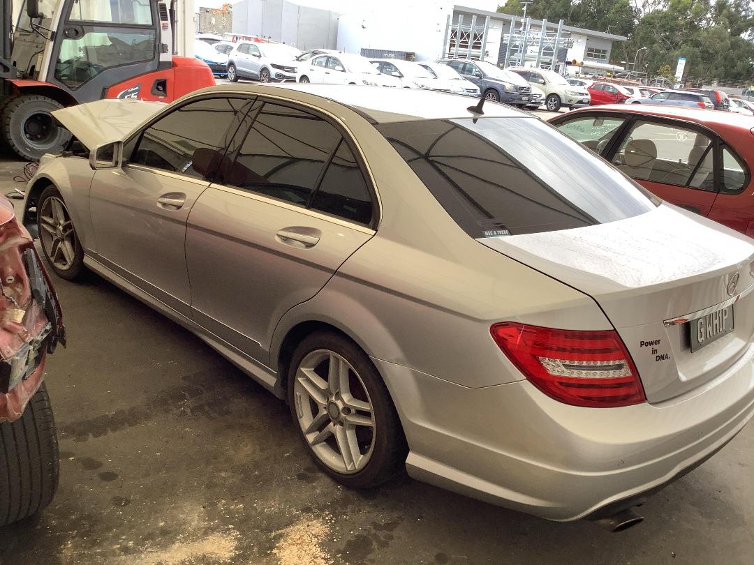 Photo '5' of Mercedes-Benz C200