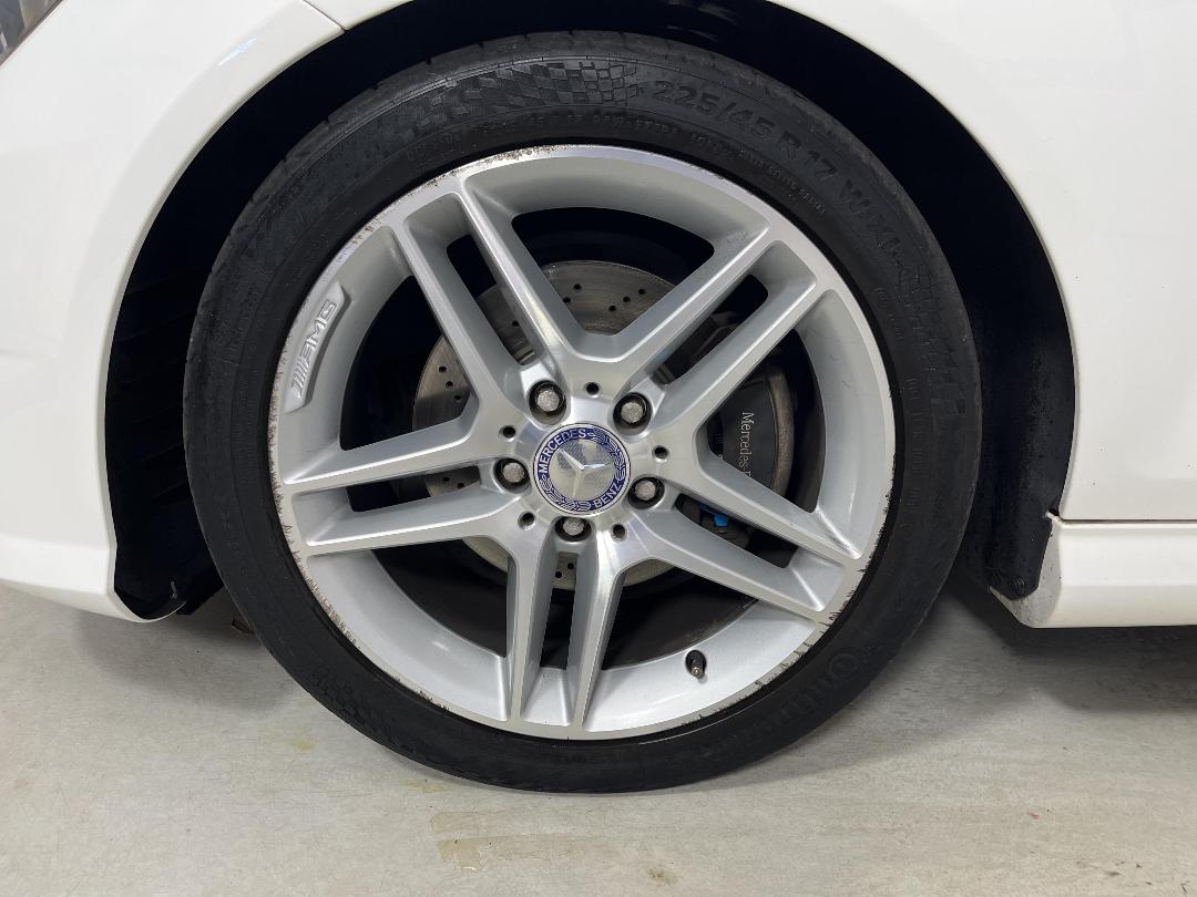 Photo '10' of Mercedes-Benz C200