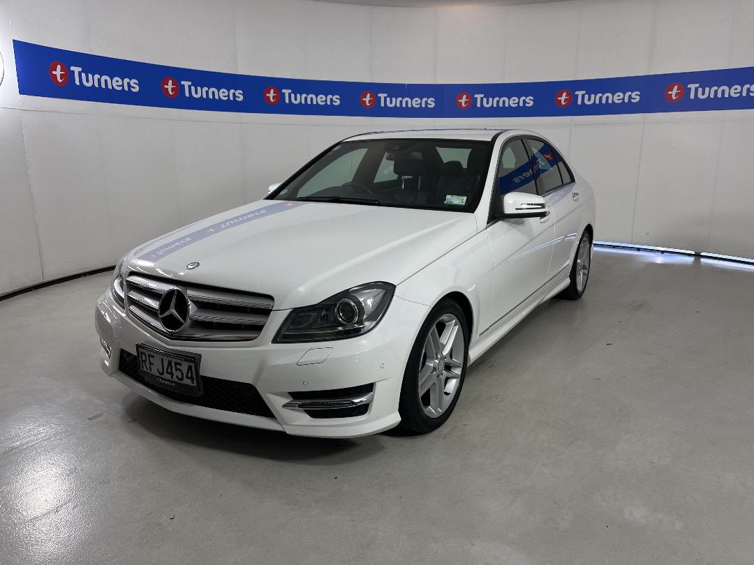 Photo '4' of Mercedes-Benz C200