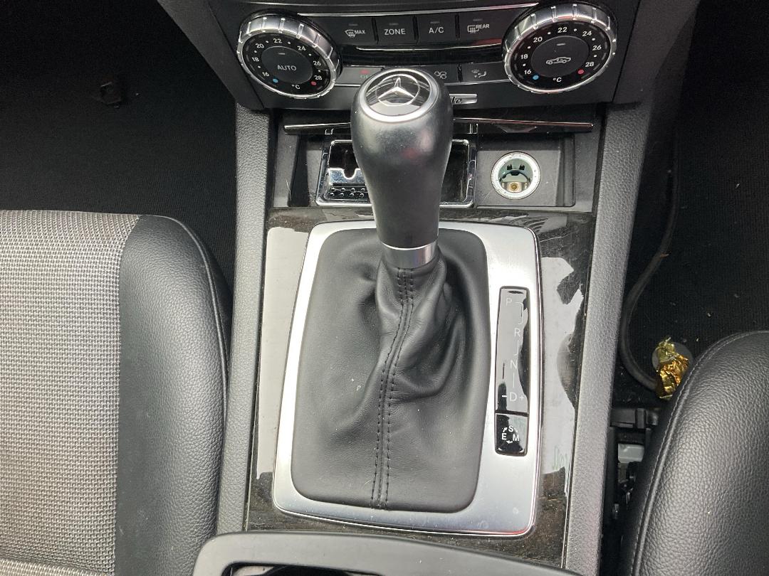 Photo '11' of Mercedes-Benz C200