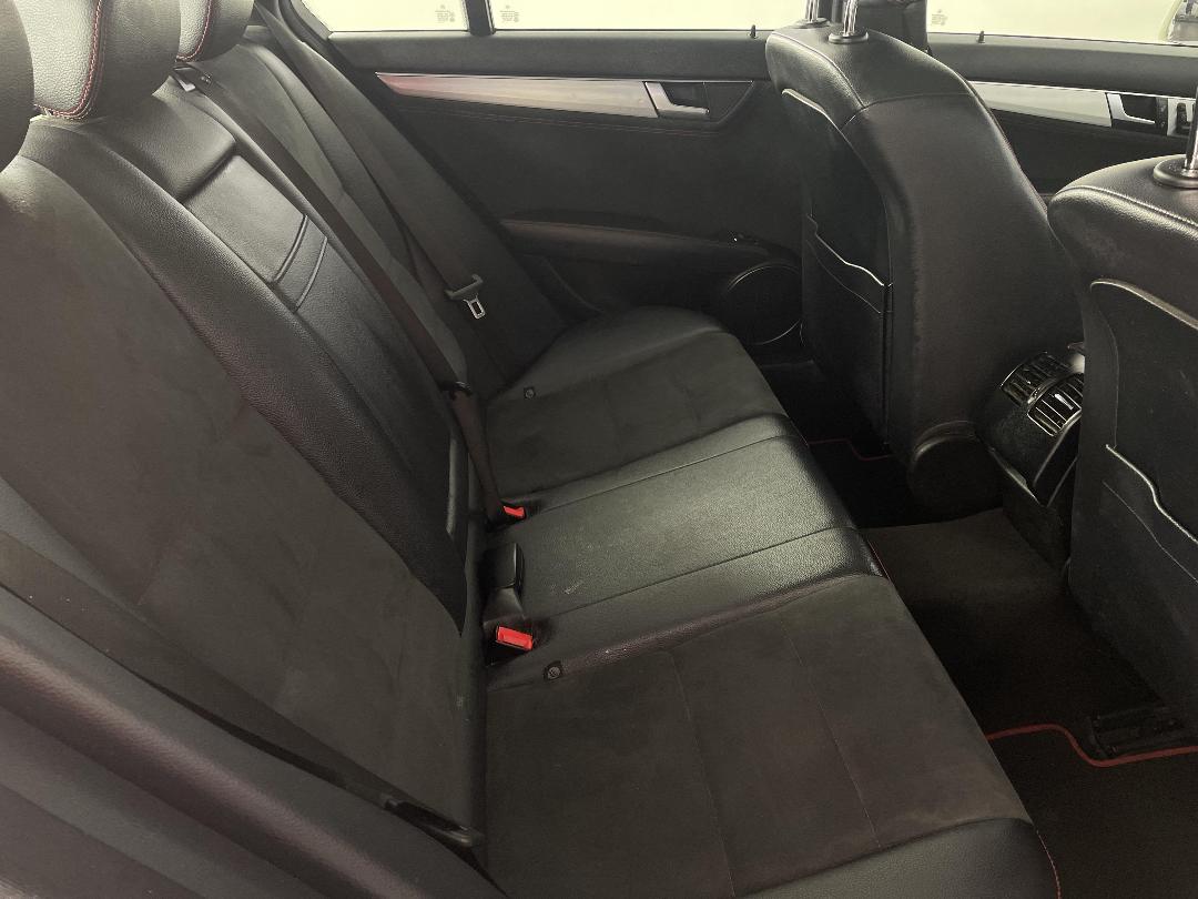 Photo '20' of Mercedes-Benz C350 Photo '20' of Mercedes-Benz C350