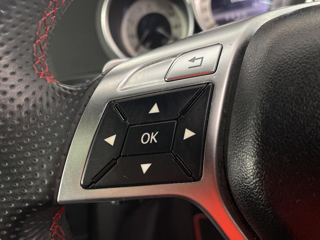 Photo '24' of Mercedes-Benz C350 Photo '24' of Mercedes-Benz C350