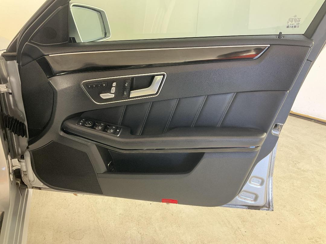 Photo '15' of Mercedes-Benz E-Class Photo '15' of Mercedes-Benz E-Class