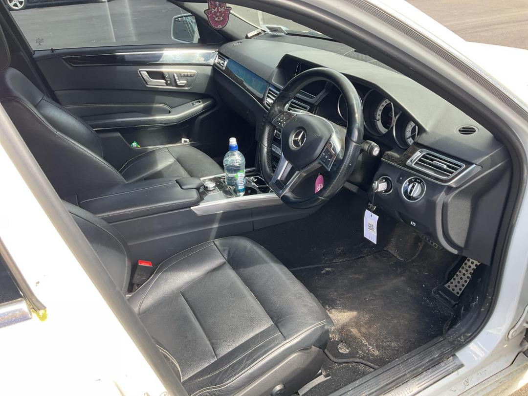 Photo '16' of Mercedes-Benz E350 Photo '16' of Mercedes-Benz E350