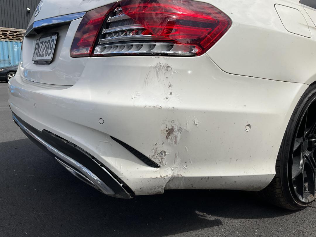 Photo '24' of Mercedes-Benz E350 Photo '24' of Mercedes-Benz E350