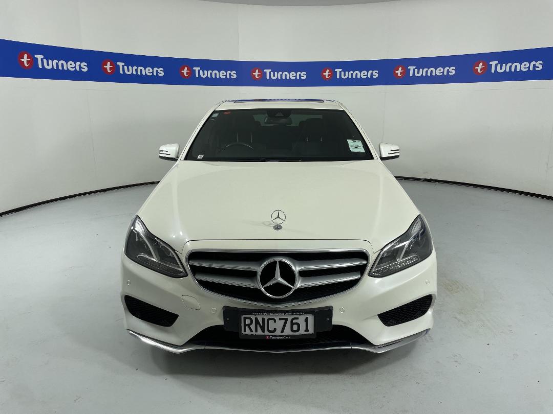 Photo '2' of Mercedes-Benz E350