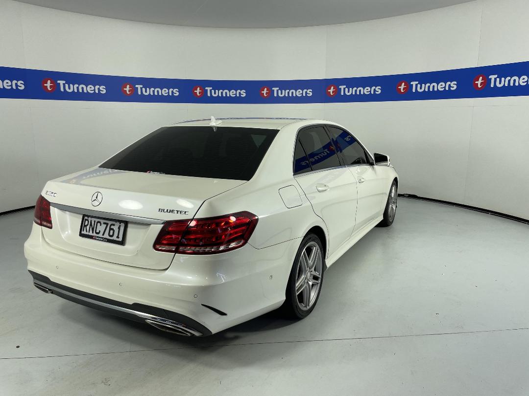 Photo '7' of Mercedes-Benz E350