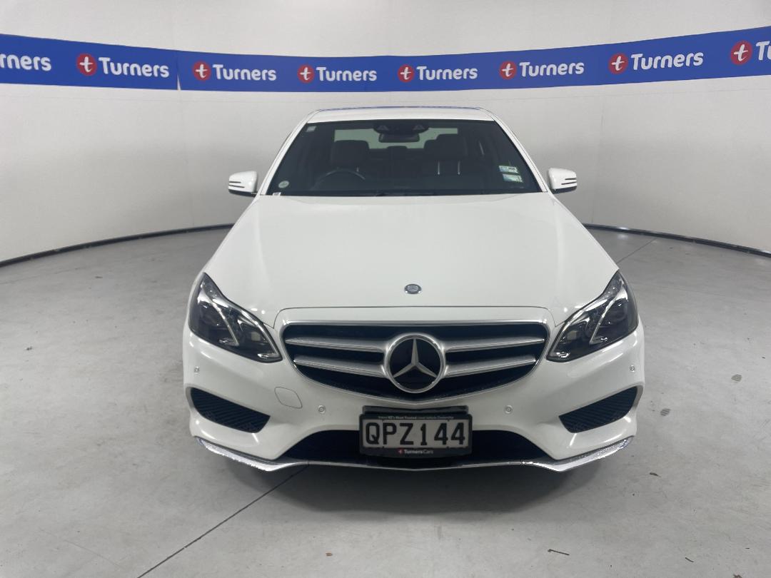 Photo '2' of Mercedes-Benz E350