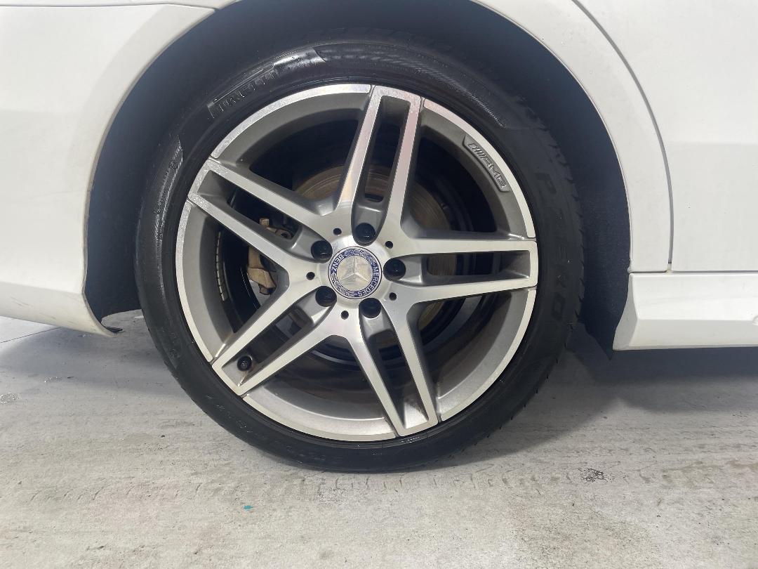 Photo '12' of Mercedes-Benz E350