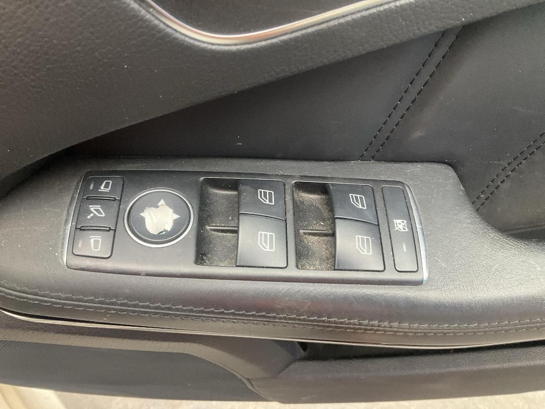 Photo '10' of Mercedes-Benz E63 AMG Photo '10' of Mercedes-Benz E63 AMG