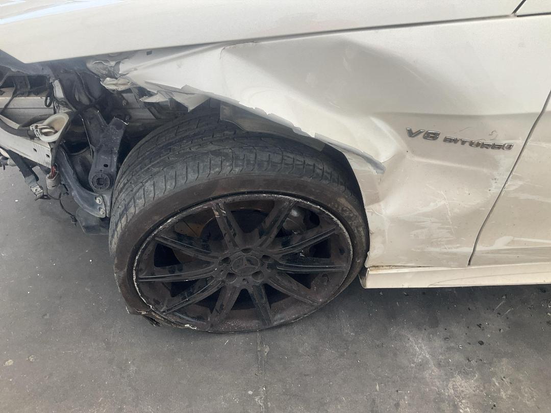 Photo '20' of Mercedes-Benz E63 AMG Photo '20' of Mercedes-Benz E63 AMG