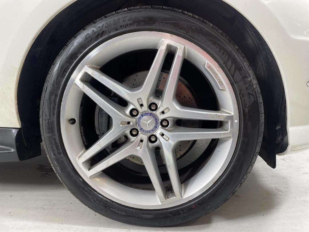 Photo '9' of Mercedes-Benz M-Class Photo '9' of Mercedes-Benz M-Class