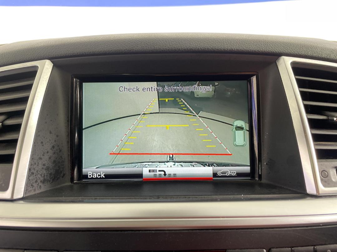 Photo '33' of Mercedes-Benz M-Class Photo '33' of Mercedes-Benz M-Class