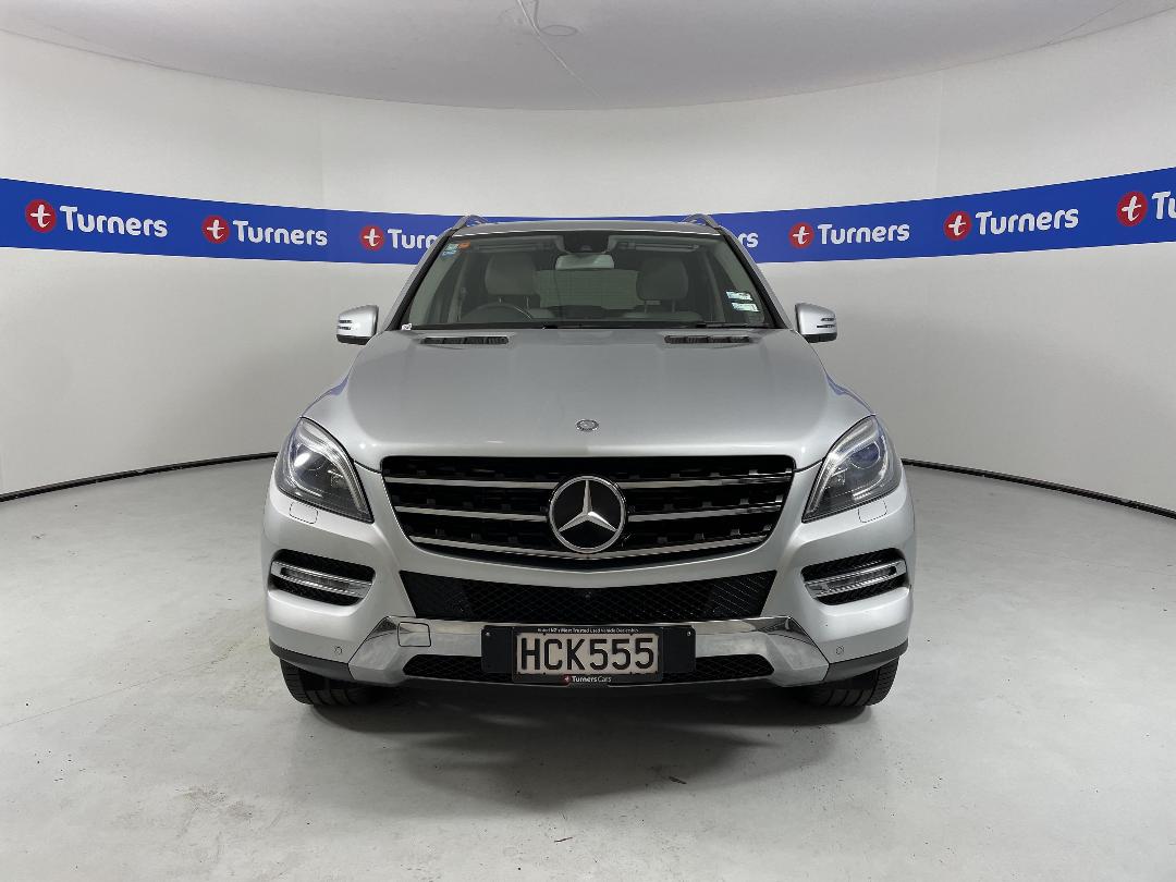 Photo '2' of Mercedes-Benz M-Class Photo '2' of Mercedes-Benz M-Class