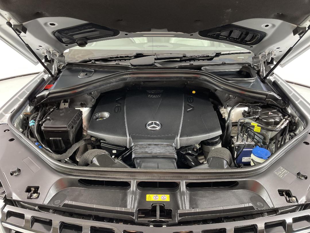 Photo '13' of Mercedes-Benz M-Class Photo '13' of Mercedes-Benz M-Class