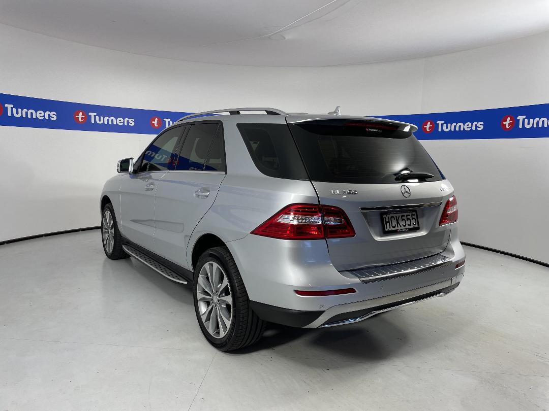 Photo '5' of Mercedes-Benz M-Class Photo '5' of Mercedes-Benz M-Class