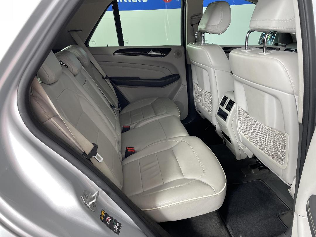 Photo '20' of Mercedes-Benz M-Class Photo '20' of Mercedes-Benz M-Class