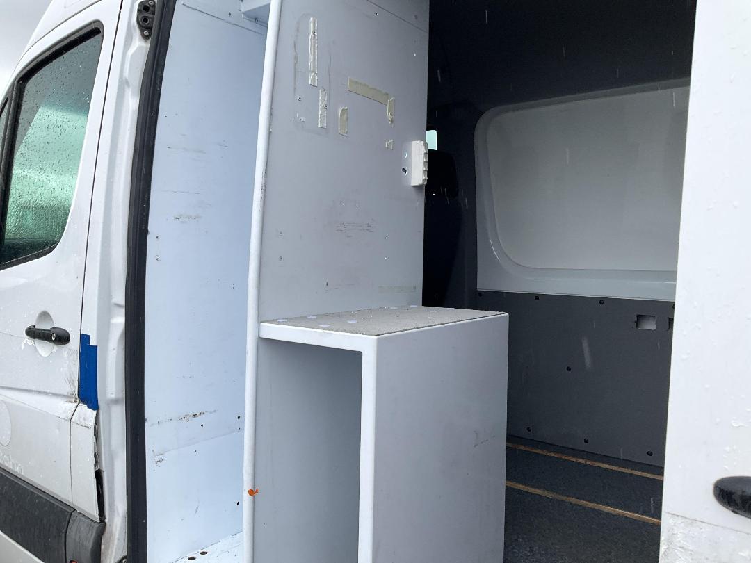 Photo '15' of Mercedes-Benz Sprinter VAN 313 CDI 4325L Van Photo '15' of Mercedes-Benz Sprinter VAN 313 CDI 4325L Van
