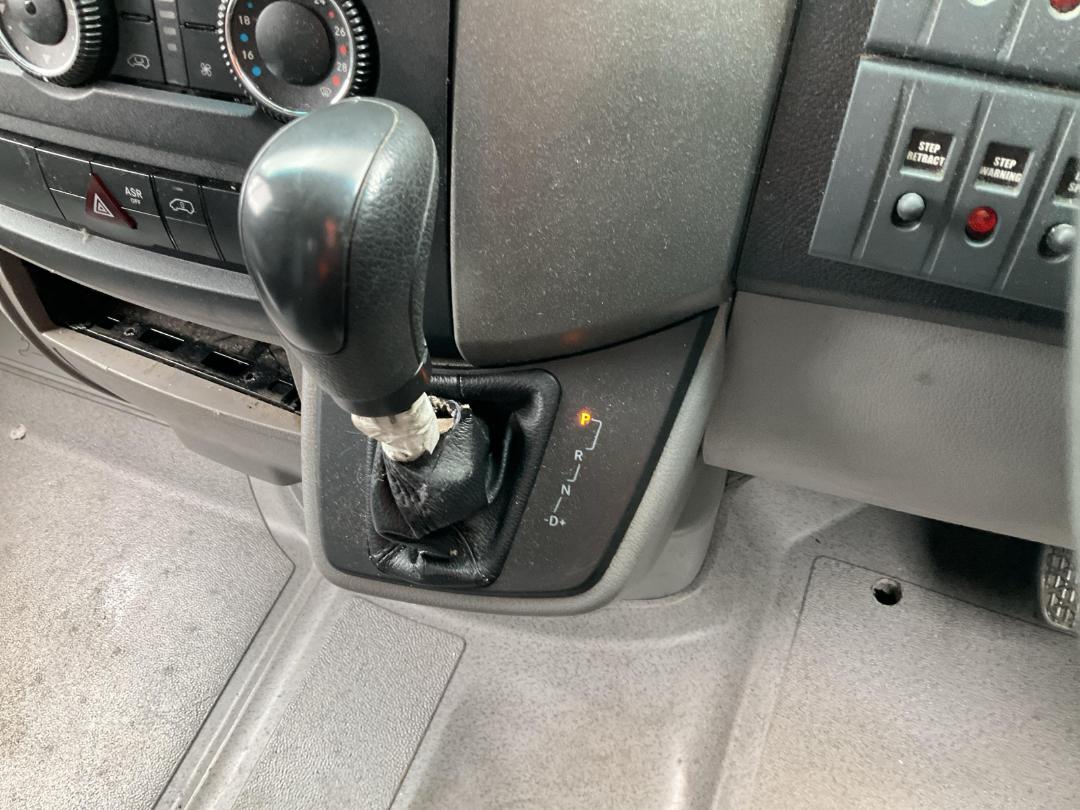 Photo '22' of Mercedes-Benz Sprinter C/C 319 CDI 3665 S Ambulance Photo '22' of Mercedes-Benz Sprinter C/C 319 CDI 3665 S Ambulance