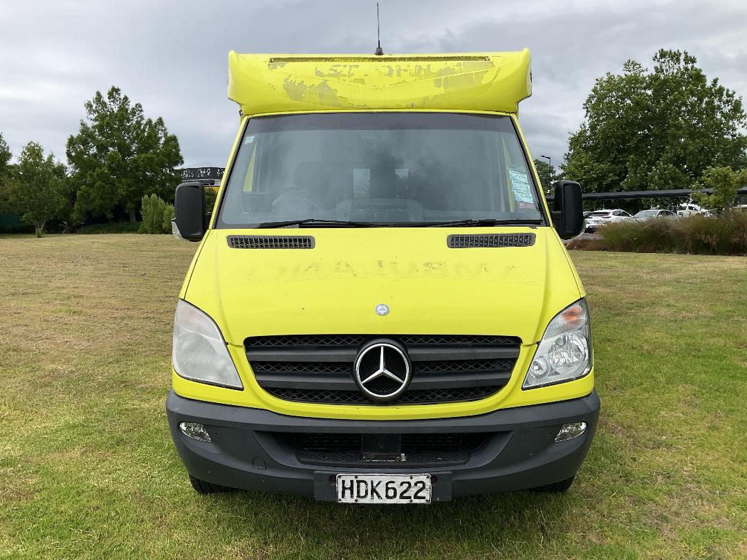 Photo '15' of Mercedes-Benz Sprinter C/C 319 CDI 3665 S Ambulance
