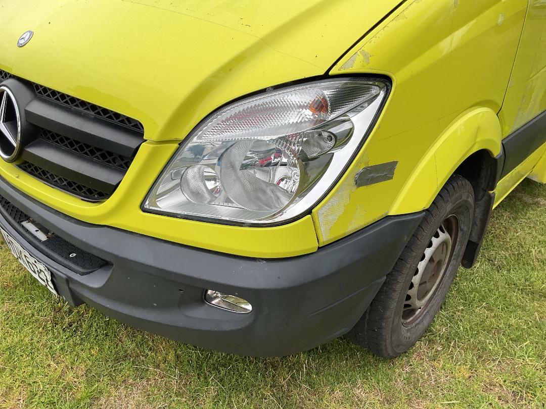 Photo '31' of Mercedes-Benz Sprinter C/C 319 CDI 3665 S Ambulance