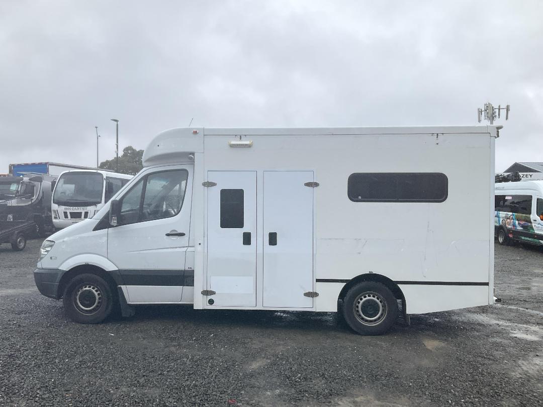 Photo '7' of Mercedes-Benz Sprinter C/C 319 CDI 3665 S Ambulance Photo '7' of Mercedes-Benz Sprinter C/C 319 CDI 3665 S Ambulance