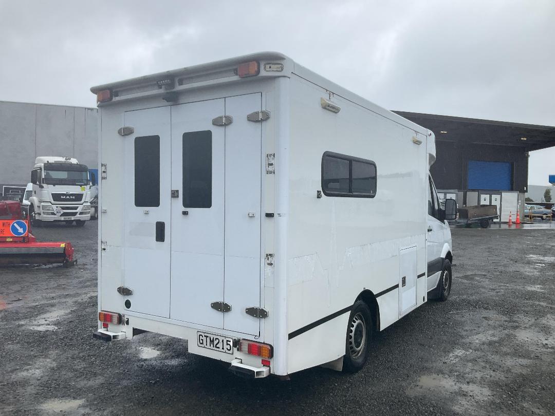 Photo '5' of Mercedes-Benz Sprinter C/C 319 CDI 3665 S Ambulance Photo '5' of Mercedes-Benz Sprinter C/C 319 CDI 3665 S Ambulance